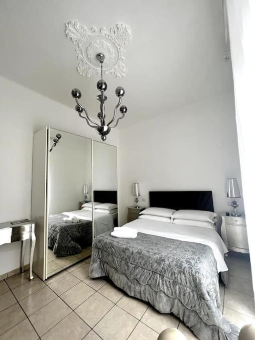 Hotel Virginia Apartaments - Stazione Termini Roma Ngoại thất bức ảnh