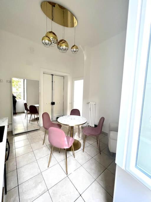 Hotel Virginia Apartaments - Stazione Termini Roma Ngoại thất bức ảnh