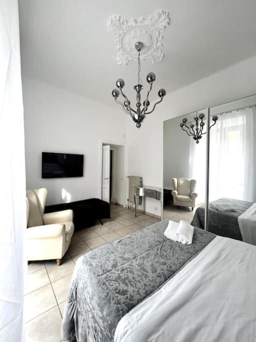 Hotel Virginia Apartaments - Stazione Termini Roma Ngoại thất bức ảnh